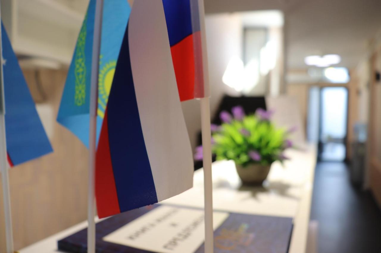 Bobur Hotel Ташкент Экстерьер фото