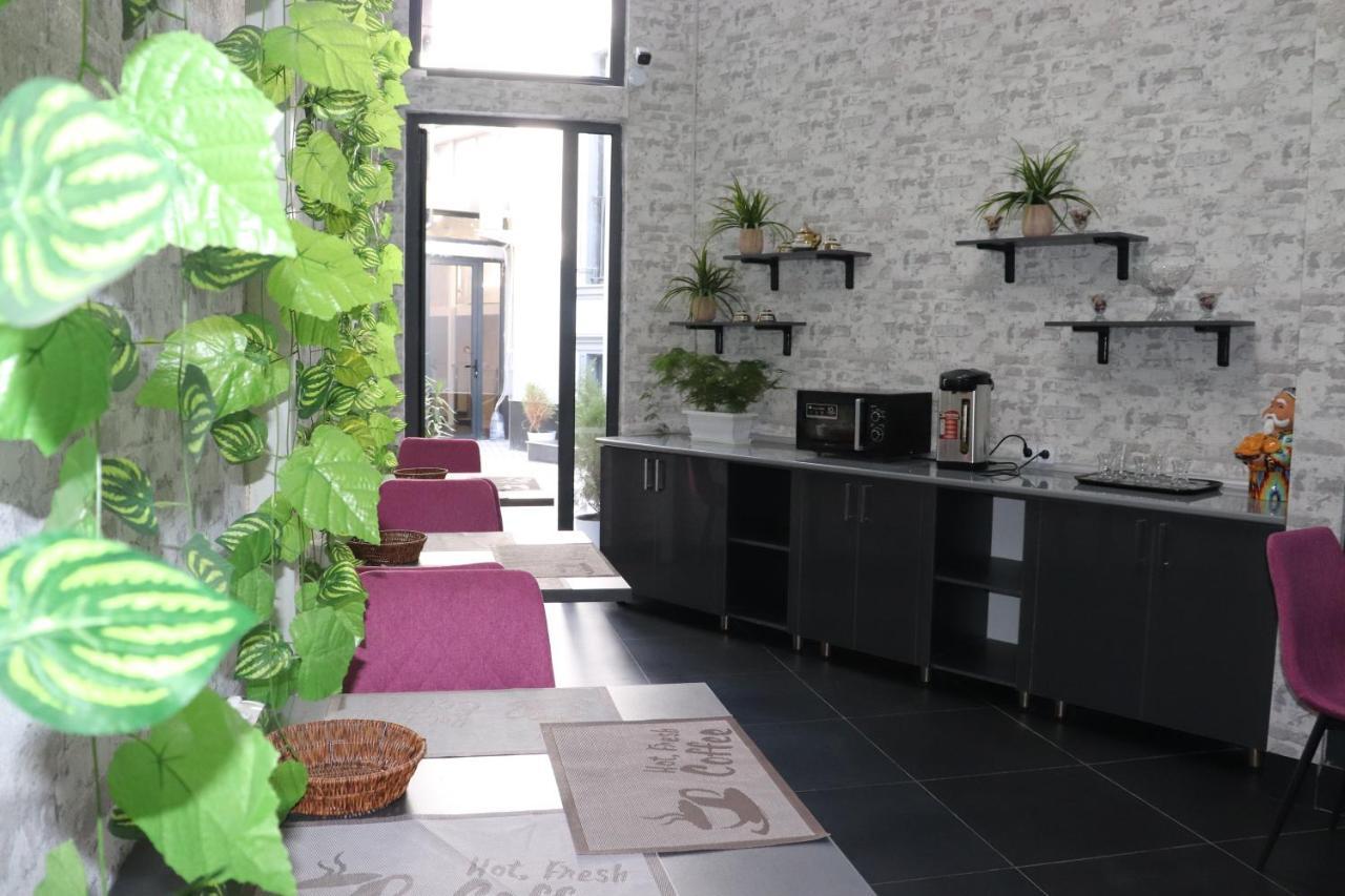 Bobur Hotel Ташкент Экстерьер фото