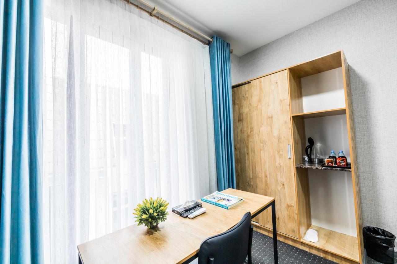 Bobur Hotel Ташкент Экстерьер фото
