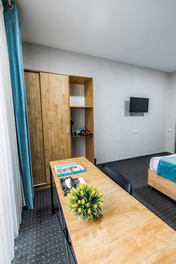 Bobur Hotel Ташкент Экстерьер фото