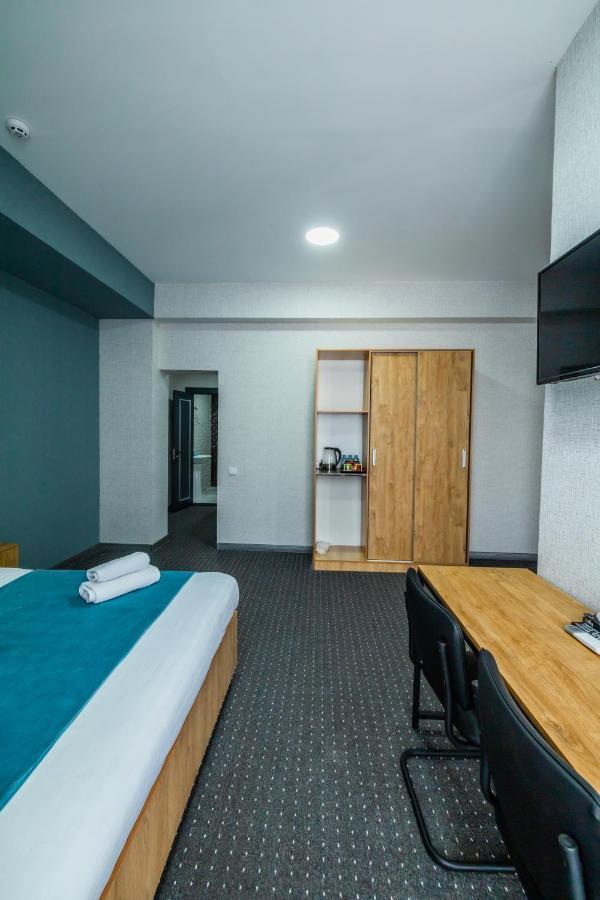Bobur Hotel Ташкент Экстерьер фото