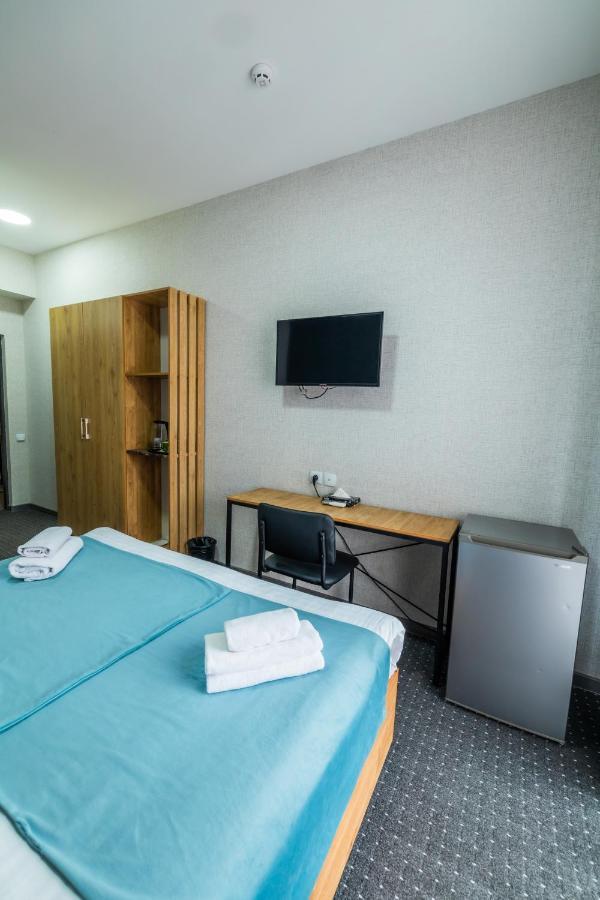 Bobur Hotel Ташкент Экстерьер фото