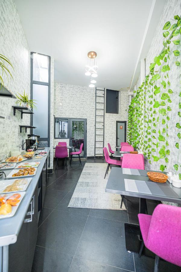 Bobur Hotel Ташкент Экстерьер фото